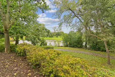1039 N Auburn Woods Drive #1039, Palatine, IL 60067 - Photo 30