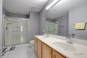 467 Pine Lake Cir, Vernon Hills, IL 60061 - Photo 28