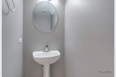 467 Pine Lake Circle, Vernon Hills, IL 60061 - Photo 24