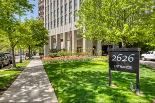 2626 N Lakeview Ave, Chicago, IL 60614 - Photo 2