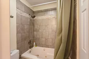 230 Carlisle Ave, Westmont, IL 60559 - Photo 26