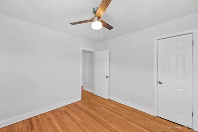 2719 W Berwyn Avenue #3, Chicago, IL 60625 - Photo 12