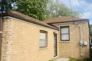 14230 S Wallace Ave, Riverdale, IL 60827 - Photo 2