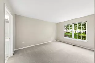 1922 Heron Ave, Schaumburg, IL 60193 - Photo 8