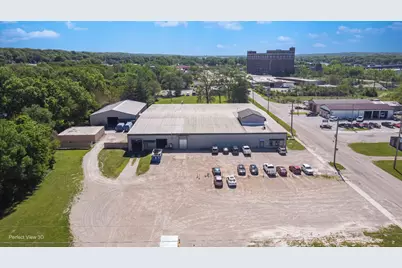 375 Commercial Avenue, Marseilles, IL 61341 - Photo 6