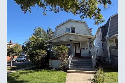 5377 N Magnet Avenue, Chicago, IL 60630 - Photo 1