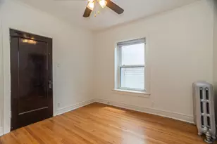 1319 W Early Ave, Chicago, IL 60660 - Photo 16