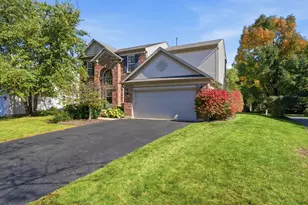 36647 N Yew Tree Dr, Lake Villa, IL 60046 - Photo 1