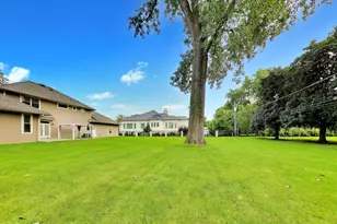 2311 N Arlington Heights Rd, Arlington Heights, IL 60004 - Photo 36