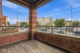 2318 W Augusta Blvd, Chicago, IL 60622 - Photo 6