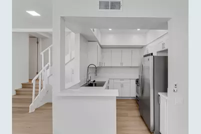 5142 Zelzah Avenue #25, Encino, CA 91316 - Photo 14
