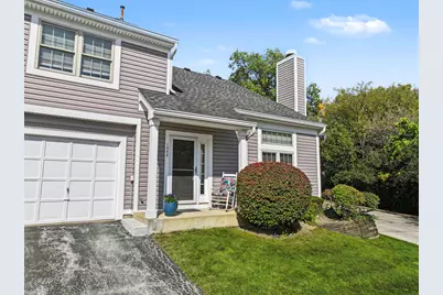 1348 N Knollwood Drive, Palatine, IL 60067 - Photo 2