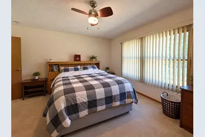 205 Briar Cliff Street, Poplar Grove, IL 61065 - Photo 8