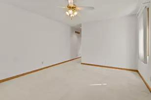9 Hilgert Ct, Grant Park, IL 60940 - Photo 36