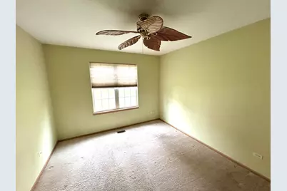 15952 Buckner Pond Way, Crest Hill, IL 60403 - Photo 8
