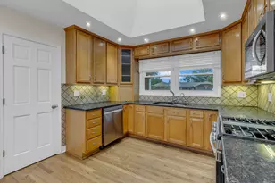 6 Lagoon Dr, Hawthorn Woods, IL 60047 - Photo 28
