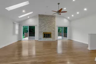 6 Lagoon Dr, Hawthorn Woods, IL 60047 - Photo 16