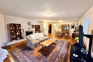 1805 Ave K, Sterling, IL 61081 - Photo 8