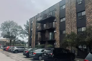 8970 N Parkside Ave, Des Plaines, IL 60016 - Photo 2