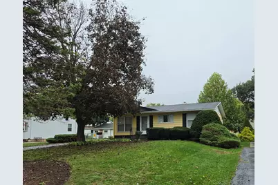 7637 Woodridge Drive, Woodridge, IL 60517 - Photo 2
