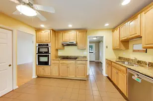 806 Kimberly Way, Lisle, IL 60532 - Photo 24