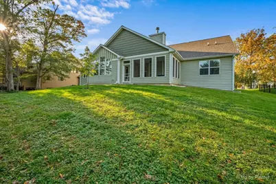 209 Burr Oak Circle, Elgin, IL 60124 - Photo 6