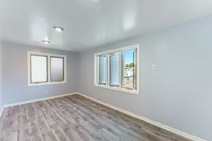 2523 N Oak Park Ave, Chicago, IL 60707 - Photo 32