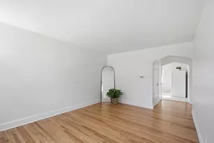 3226 Grand Blvd, Brookfield, IL 60513 - Photo 4
