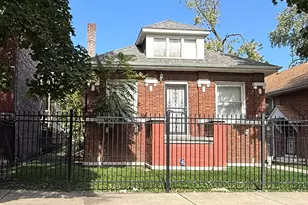 1374 W 78th St, Chicago, IL 60620 - Photo 2