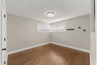18516 Clyde Road, Homewood, IL 60430 - Photo 20