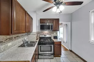 1635 Linden Rd, Homewood, IL 60430 - Photo 8
