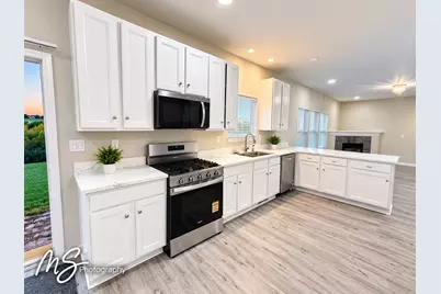 640 Settlement Drive, Maple Park, IL 60151 - Photo 8