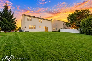 640 Settlement Dr, Maple Park, IL 60151 - Photo 4