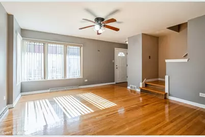 6240 N Cicero Avenue #A, Chicago, IL 60646 - Photo 2