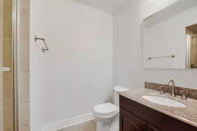 5400 S Hyde Park Boulevard #D7, Chicago, IL 60615 - Photo 16
