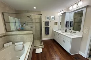 1016 Liberty Dr, Naperville, IL 60540 - Photo 32