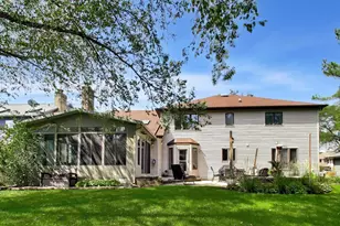 1016 Liberty Dr, Naperville, IL 60540 - Photo 42