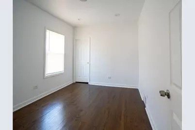 10046 S Perry Avenue, Chicago, IL 60628 - Photo 10