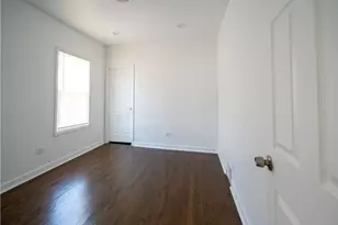 10046 S Perry Ave, Chicago, IL 60628 - Photo 10