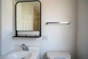 10046 S Perry Ave, Chicago, IL 60628 - Photo 8