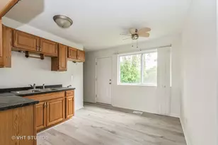 352 Boston St, Chicago Heights, IL 60411 - Photo 6