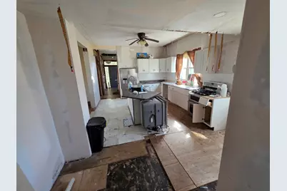 126 S Hickory Street, Centralia, IL 62801 - Photo 10
