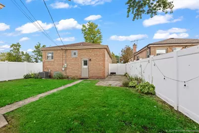 9100 S Ridgeway Avenue, Evergreen Park, IL 60805 - Photo 30