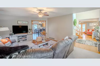 220 W Fuller Drive, Waterman, IL 60556 - Photo 8