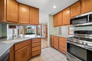 2952 N Nordica Ave, Chicago, IL 60634 - Photo 6