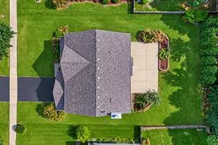 2762 Cranston Cir, Yorkville, IL 60560 - Photo 32