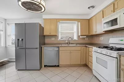 2711 N 72nd Court #GW, Elmwood Park, IL 60707 - Photo 10