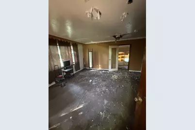 11625 S Yale Avenue, Chicago, IL 60628 - Photo 2