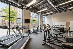 400 W Ontario St, Chicago, IL 60654 - Photo 8
