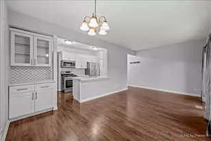 108 W Wood St, Palatine, IL 60067 - Photo 6